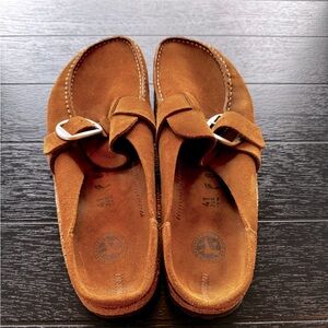 Women’s Birkenstock brown Buckley size 10